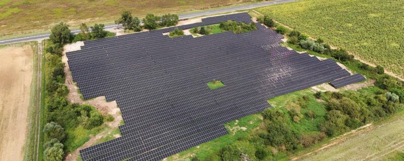 Centrale Photovoltaïque au Sol Esmans - Retouchée - Générale du Solaire